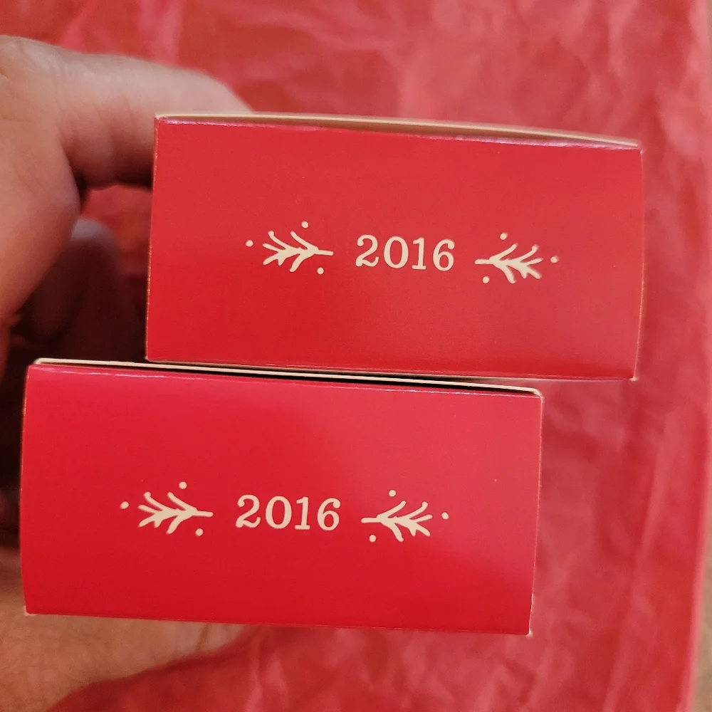 Hallmark keepsake miniature